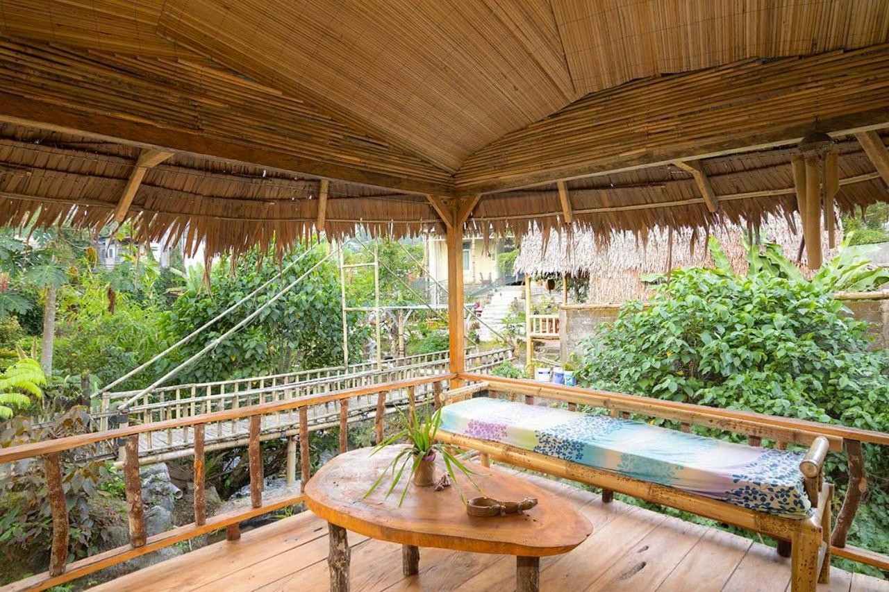Onong'S Homestay & Cafe トモホン エクステリア 写真
